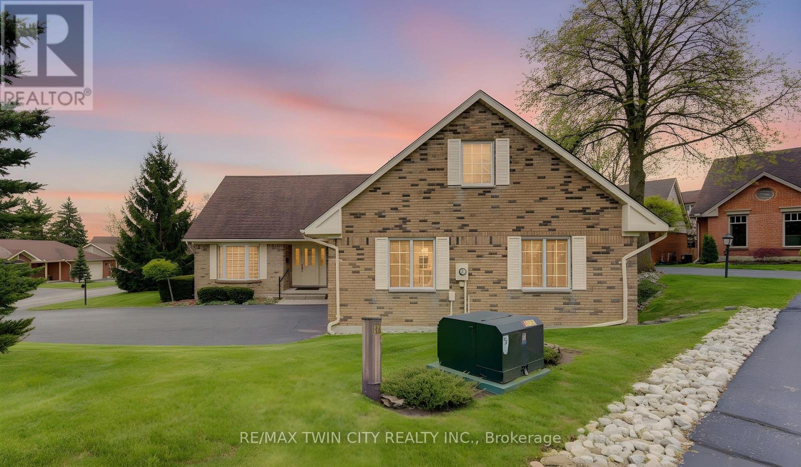 MLS® listing #30288930 for sale located at 298 ROXTON DRIVE