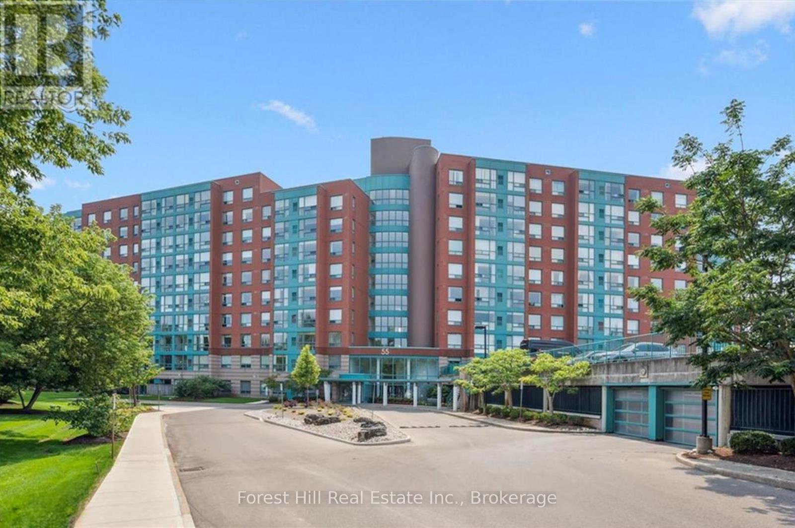 MLS® listing #30290433 for sale located at 402 - 55 BLUE SPRINGS DRIVE