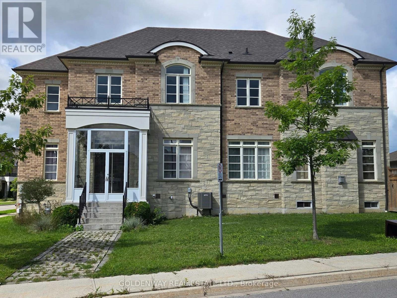 MLS® listing #30290967 for sale located at 188 PARADELLE DRIVE