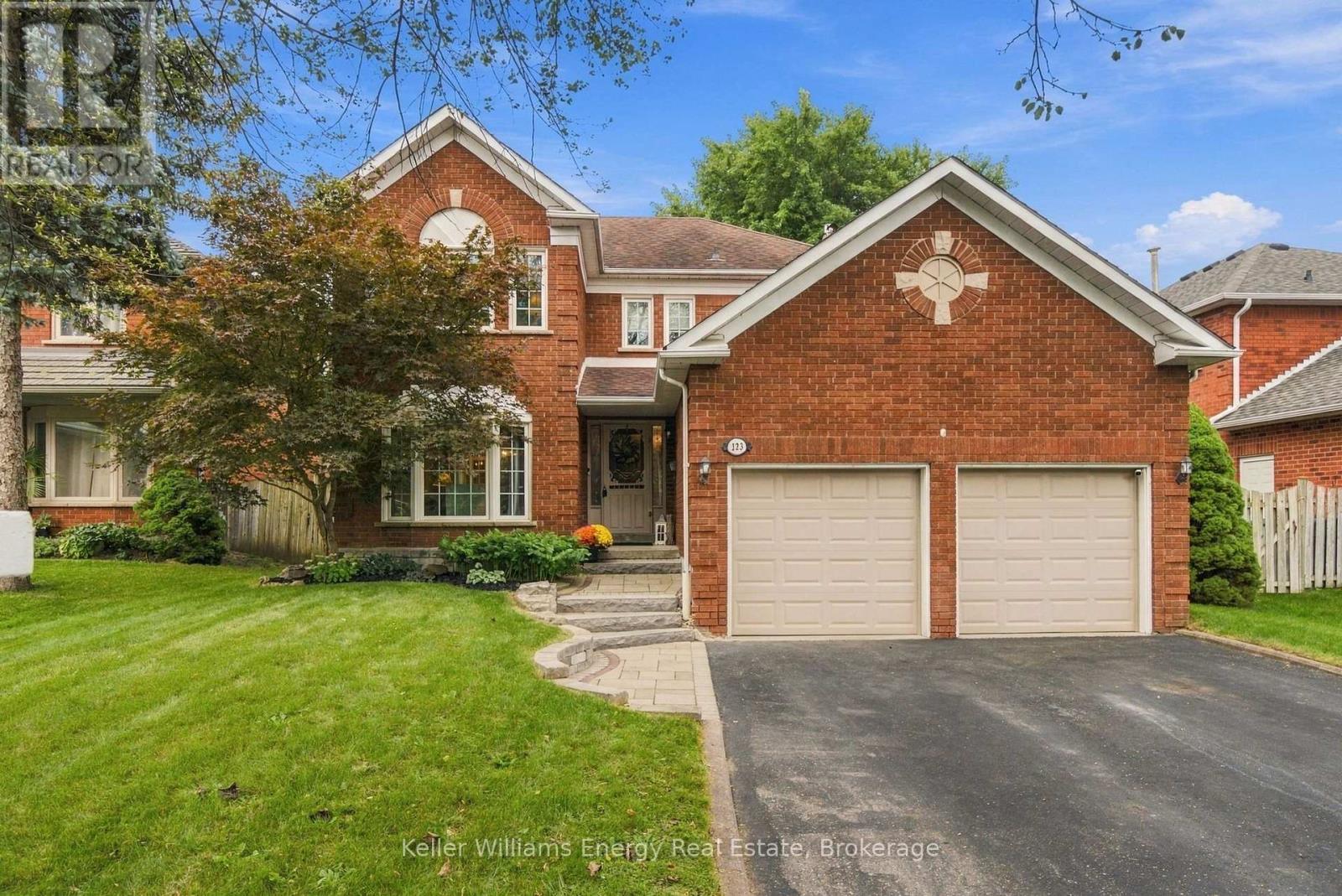 MLS® listing #30291247 for sale located at 123 ERICKSON DRIVE