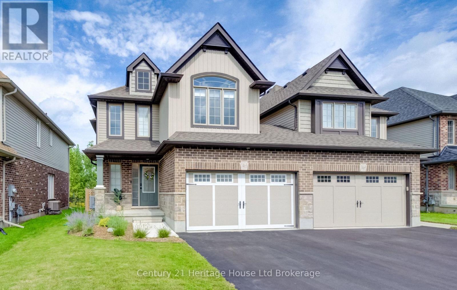 MLS® listing #30291420 for sale located at 1465 DUNKIRK AVENUE