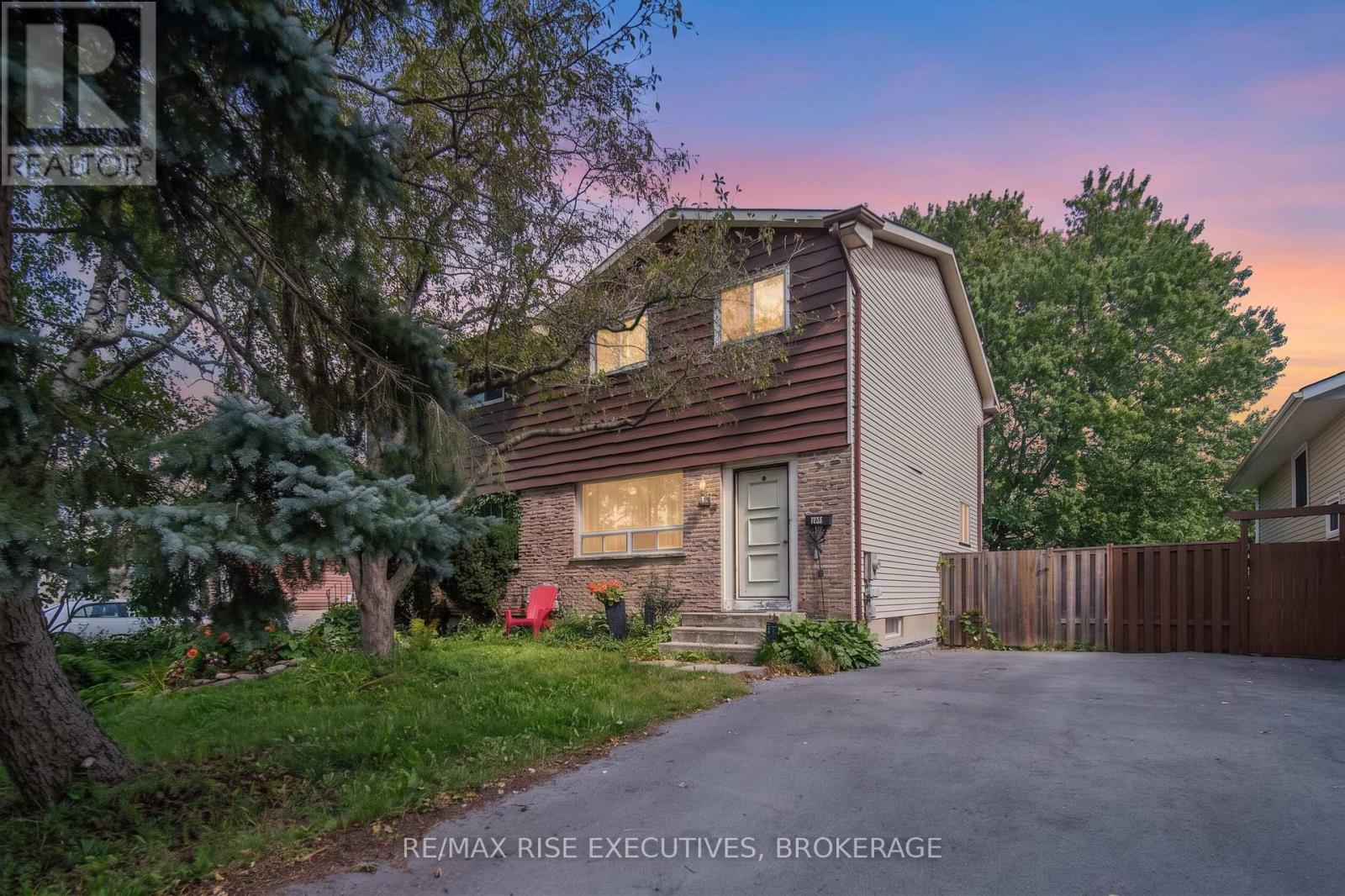 MLS® listing #30292339 for sale located at 668 TRUEDELL ROAD