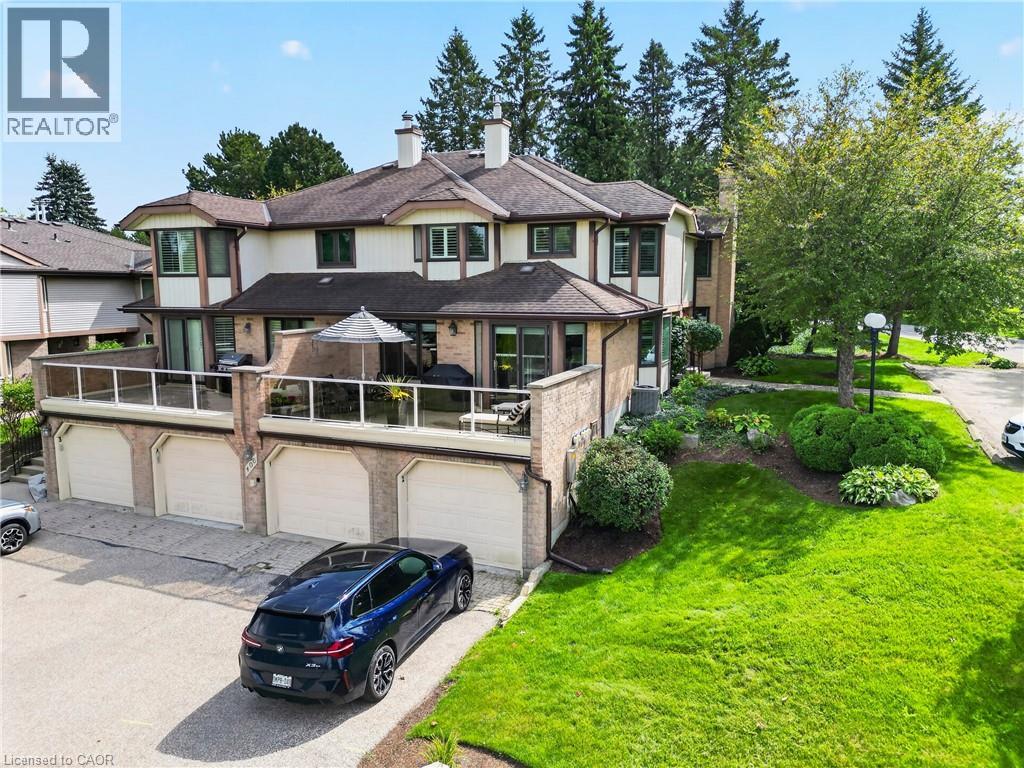 MLS® listing #30293932 for sale located at 406 CRAIGLEITH Drive Unit# 1