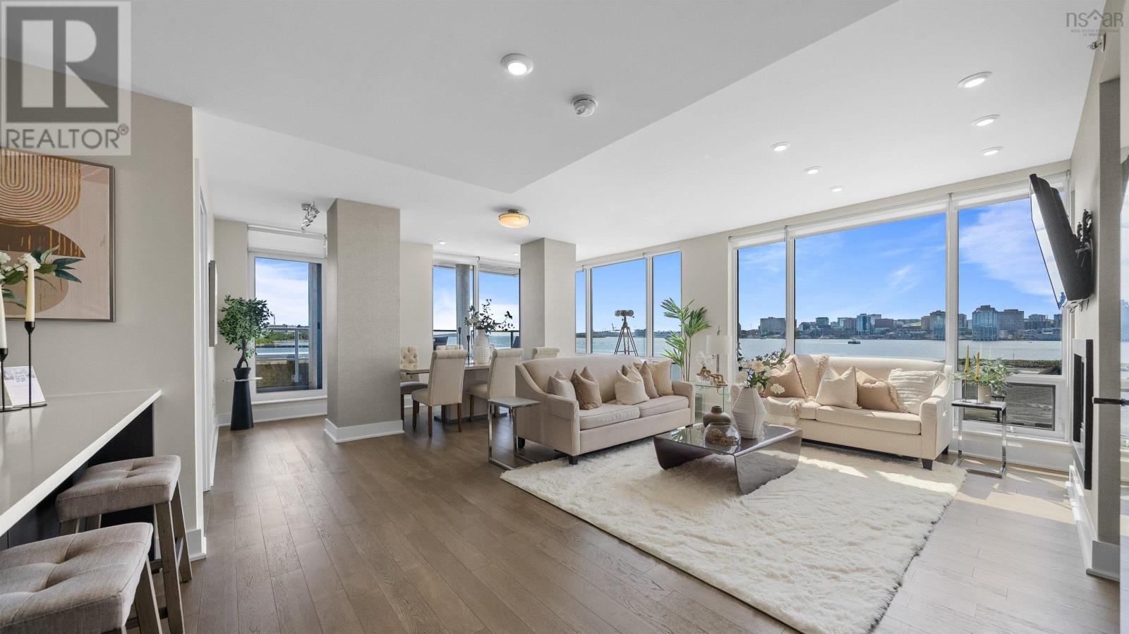 MLS® listing #30294905 for sale located at 303 67 Kings Wharf Place