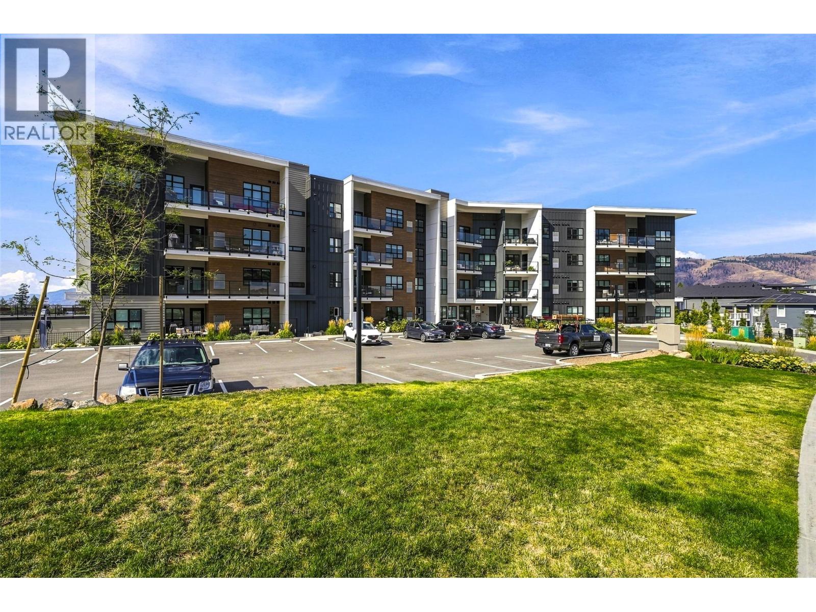 MLS® listing #30294920 for sale located at 1844 Qu'Appelle Boulevard Unit# 104