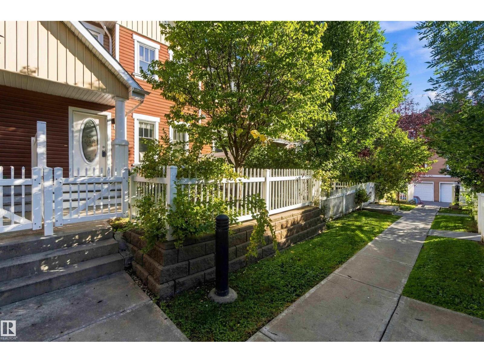 MLS® listing #30296535 for sale located at #86 1623 TOWNE CENTRE BV NW