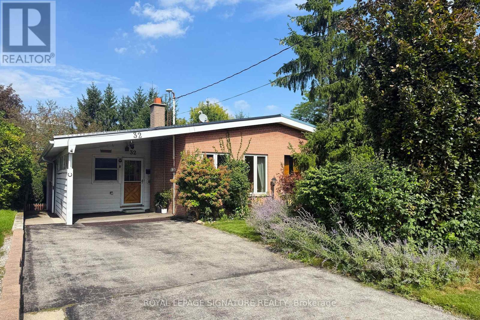 MLS® listing #30297322 for sale located at 32 NORTHEY DRIVE