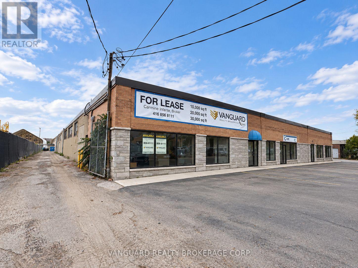MLS® listing #30297865 for sale located at 121 TORYORK DRIVE