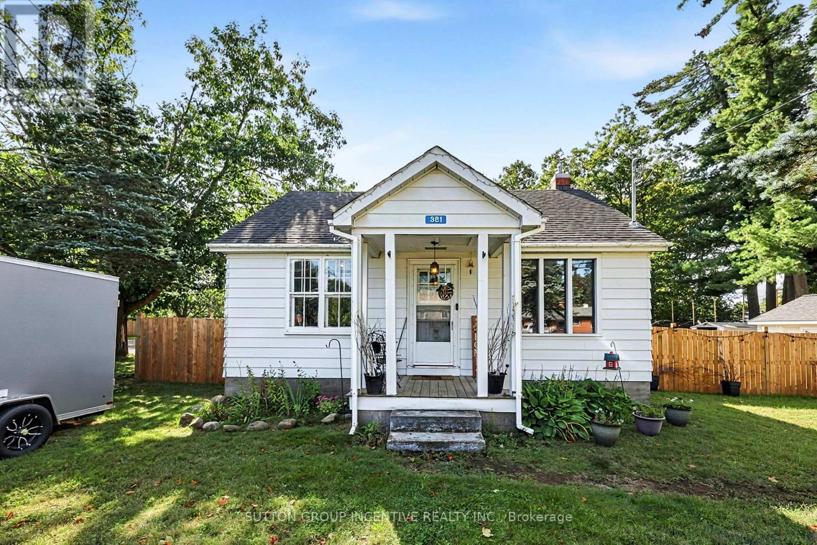 MLS® listing #30297930 for sale located at 381 DAVID STREET E