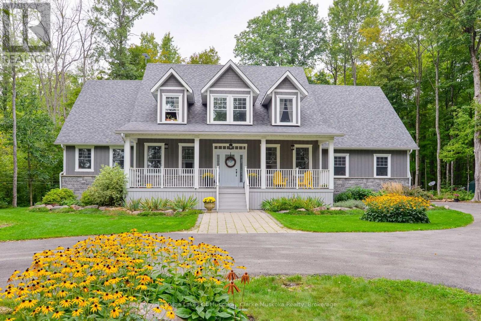 MLS® listing #30299328 for sale located at 1886 LAUGHLIN FALLS ROAD