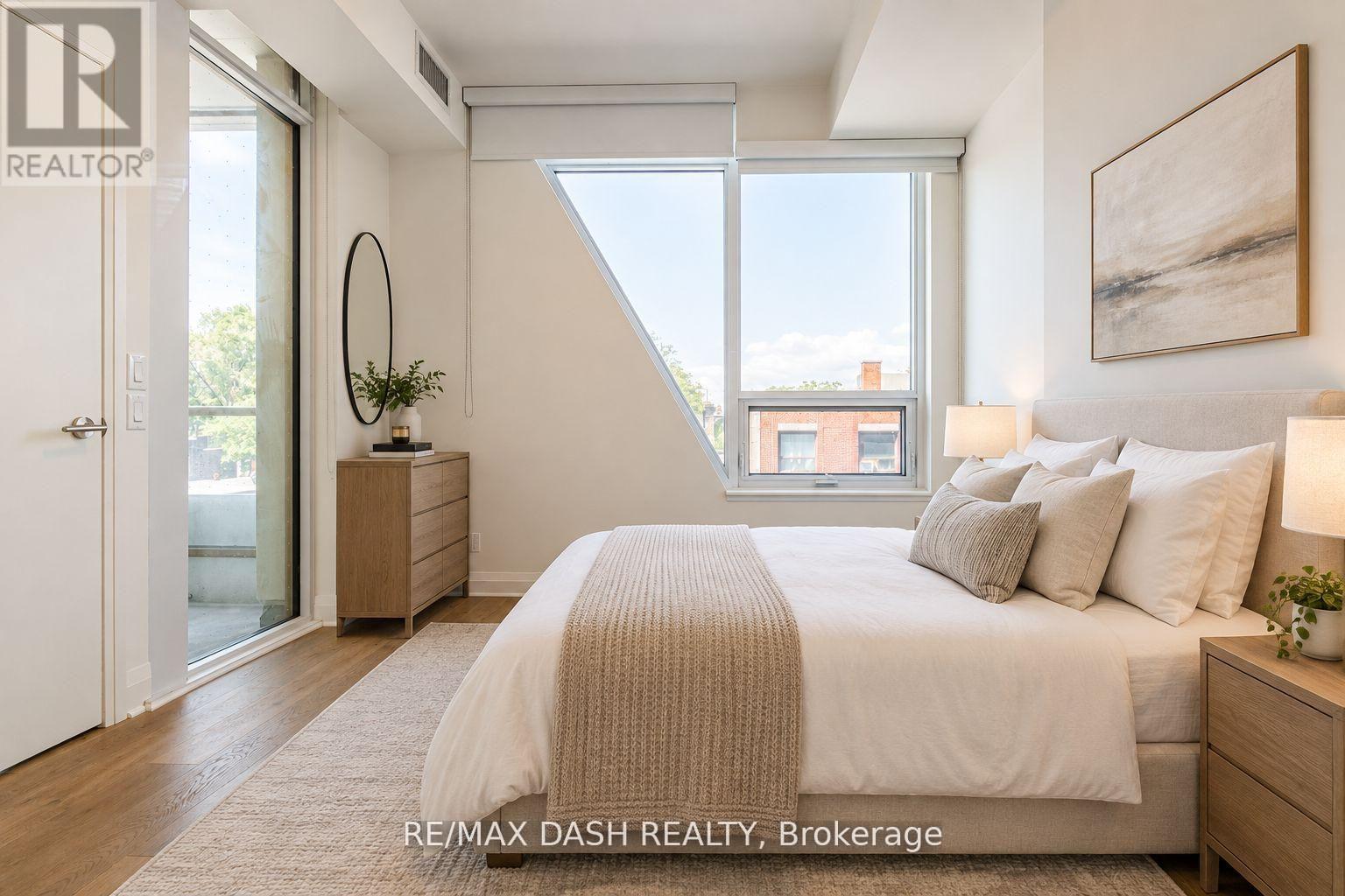 MLS® listing #30299368 for sale located at 310 - 151 AVENUE ROAD