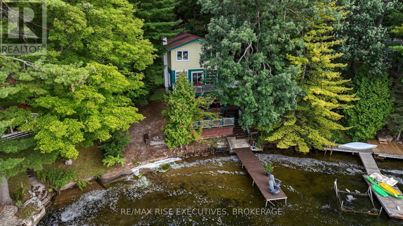 MLS® listing #30302277 for sale located at 638 DERBYSHIRE POINT LANE