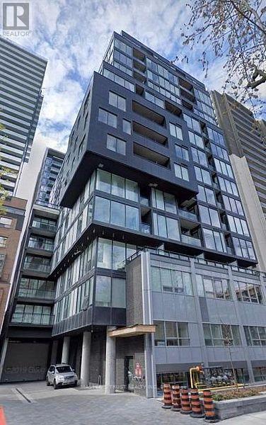 MLS® listing #30302492 for sale located at 1102 - 17 DUNDONALD STREET