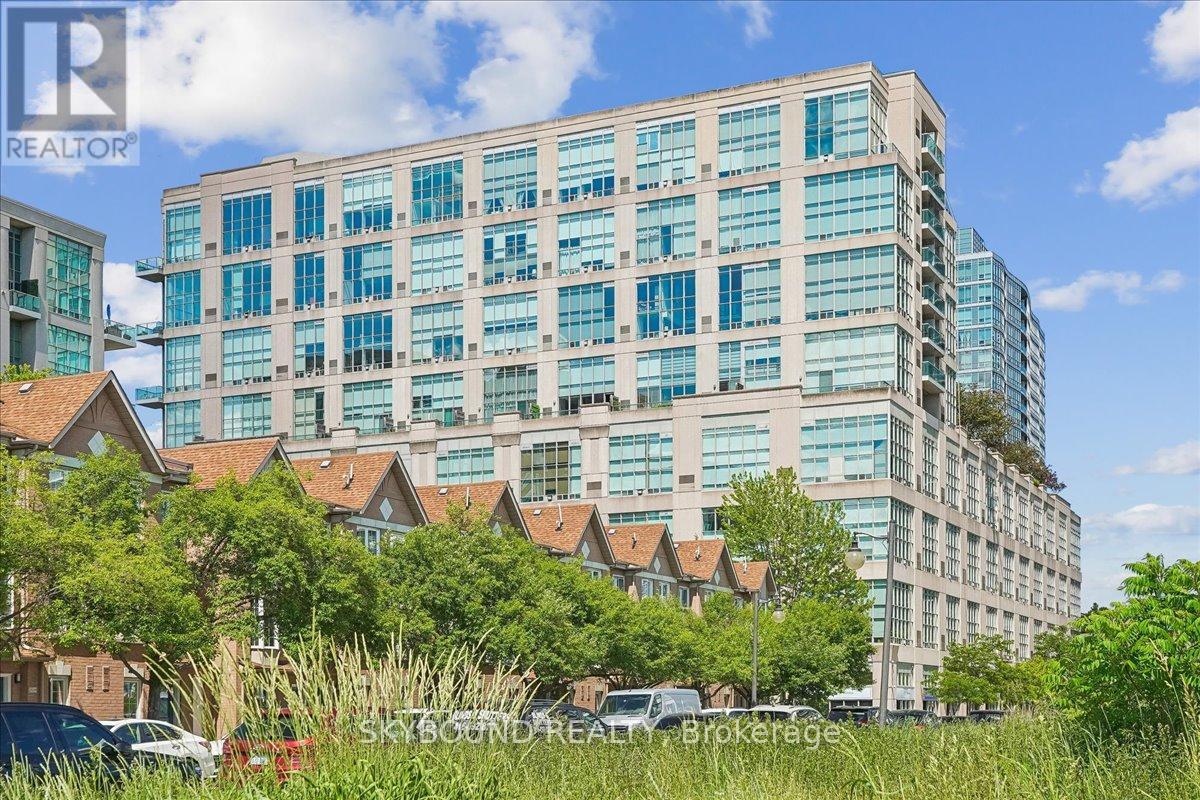 MLS® listing #30302791 for sale located at 302 - 300 MANITOBA STREET