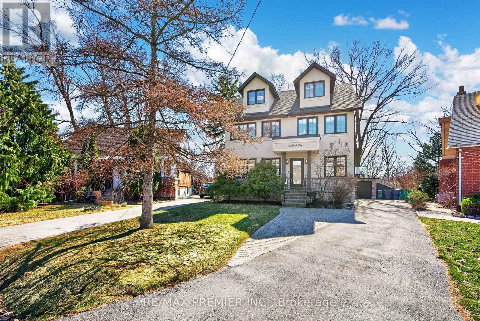 MLS® listing #30302796 for sale located at 19 PARK LANE