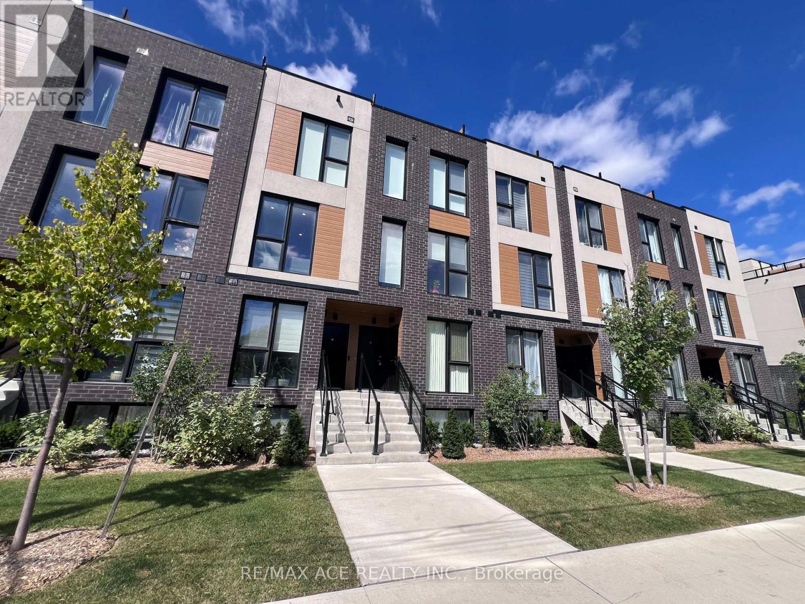 MLS® listing #30302854 for sale located at 11 - 168 CLONMORE DRIVE