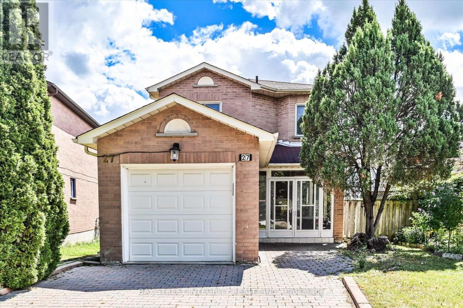 MLS® listing #30303016 for sale located at 27 SAMANTHA CIRCLE