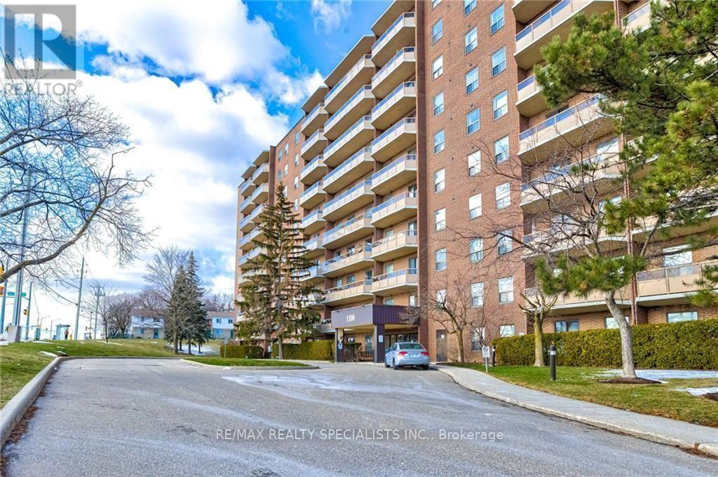 MLS® listing #30303172 for sale located at 309 - 1100 COURTLAND AVENUE