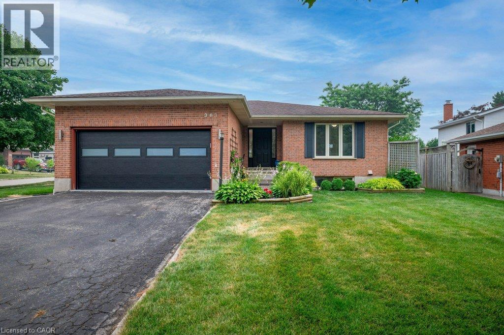 MLS® listing #30303482 for sale located at 363 TWINFLOWER Crescent