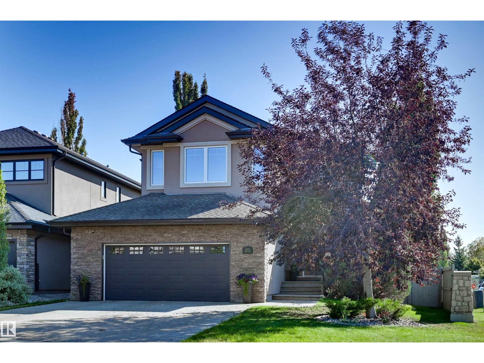 MLS® listing #30303495 for sale located at 2203 WARRY LO SW