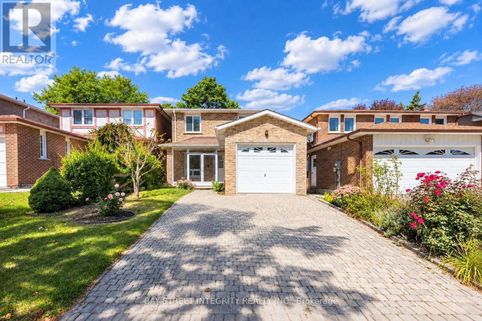 MLS® listing #30303905 for sale located at 12 CHARNWOOD PLACE