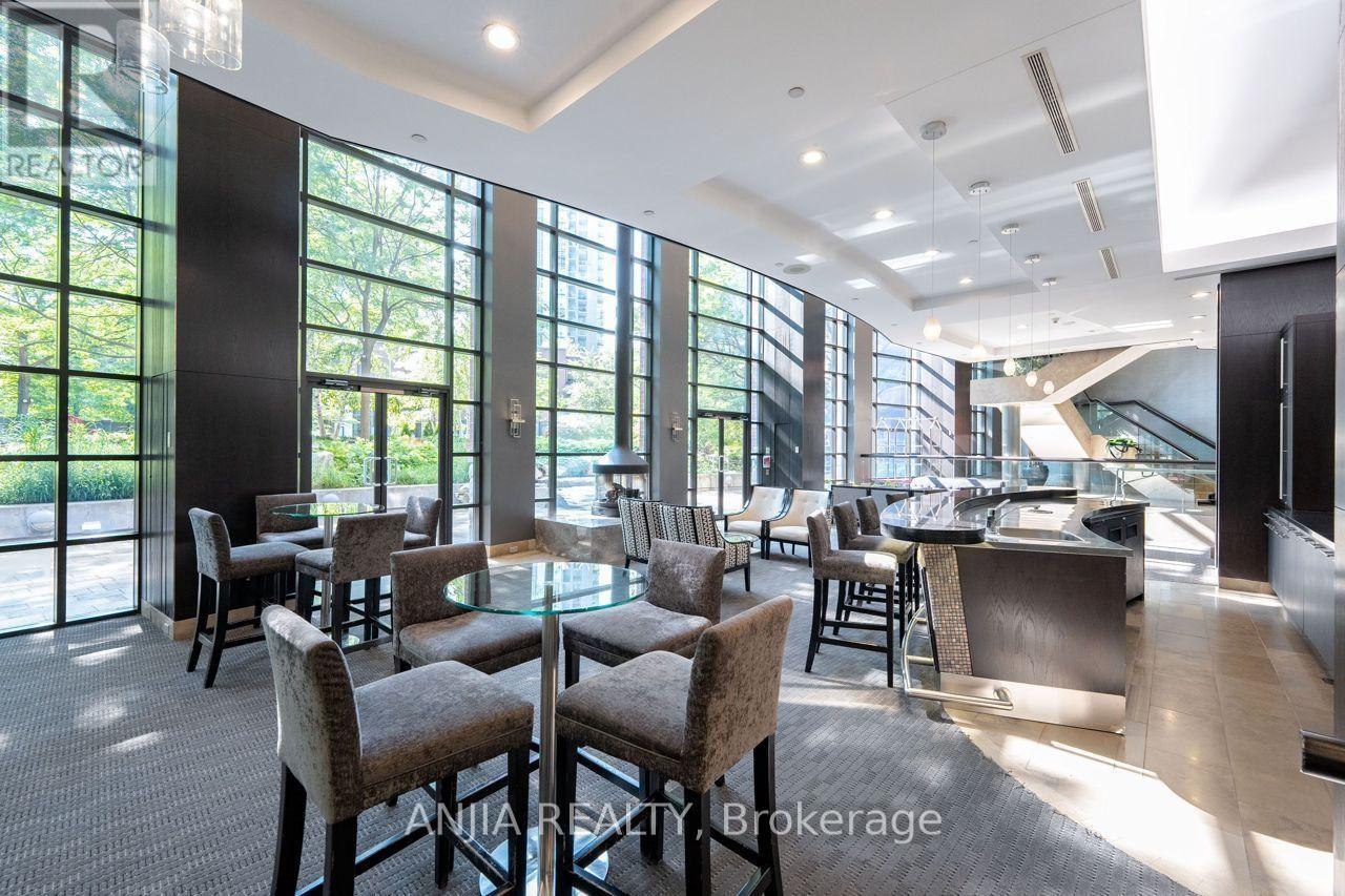 MLS® listing #30303981 for sale located at 2010 - 33 SHEPPARD AVENUE E