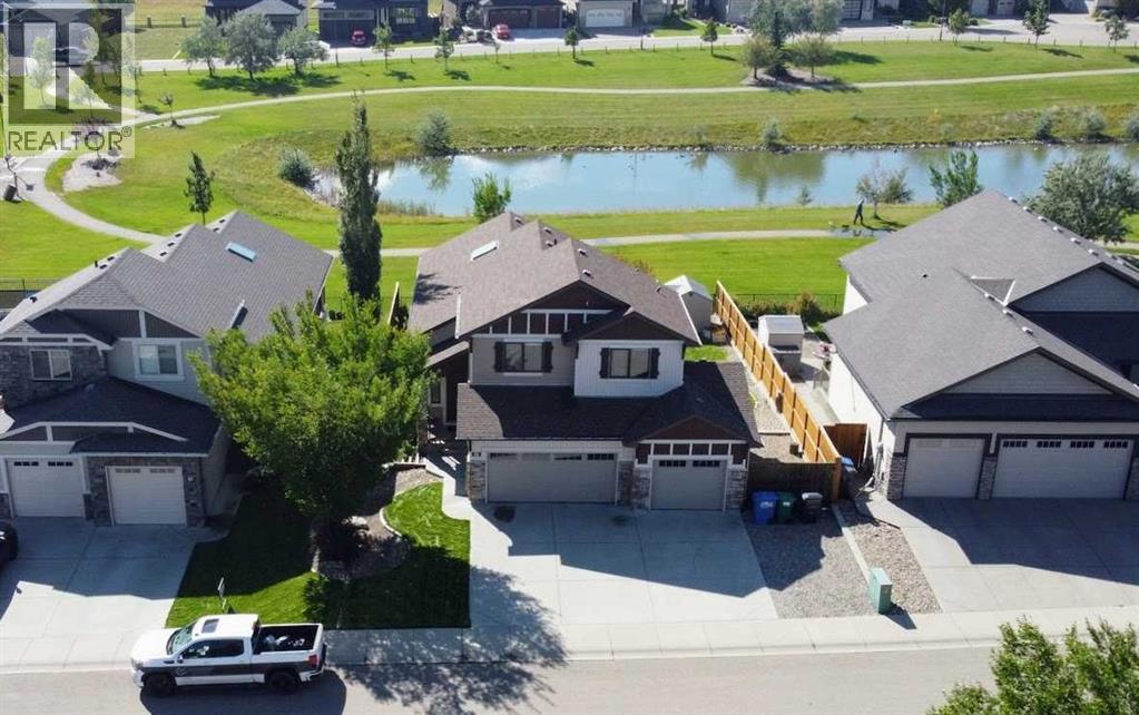MLS® listing #30303993 for sale located at 634 Canyonview Landing W