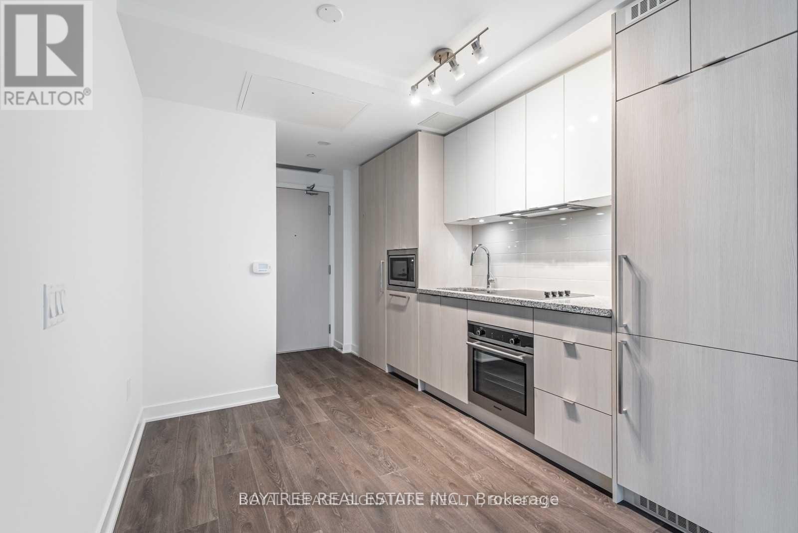 MLS® listing #30304123 for sale located at 518 - 115 BLUE JAYS WAY