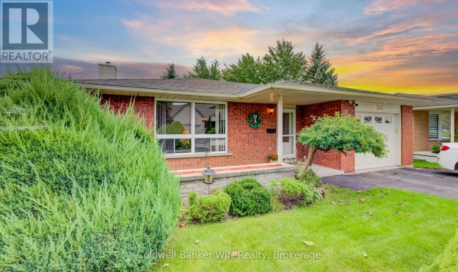 MLS® listing #30305012 for sale located at 362 BIRMINGHAM STREET E