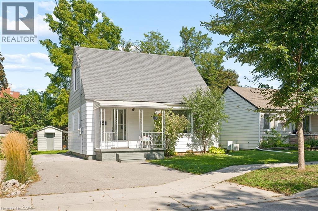 MLS® listing #30305015 for sale located at 40 PERTH Road