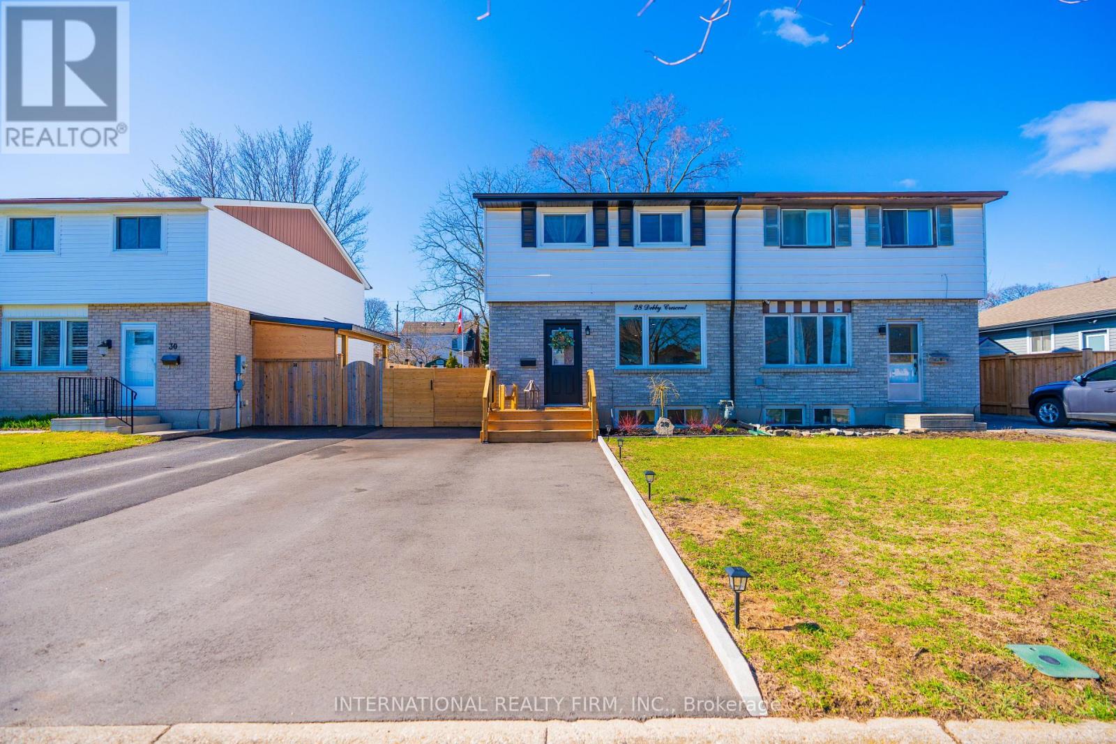 MLS® listing #30305132 for sale located at 28 DEBBY CRESCENT