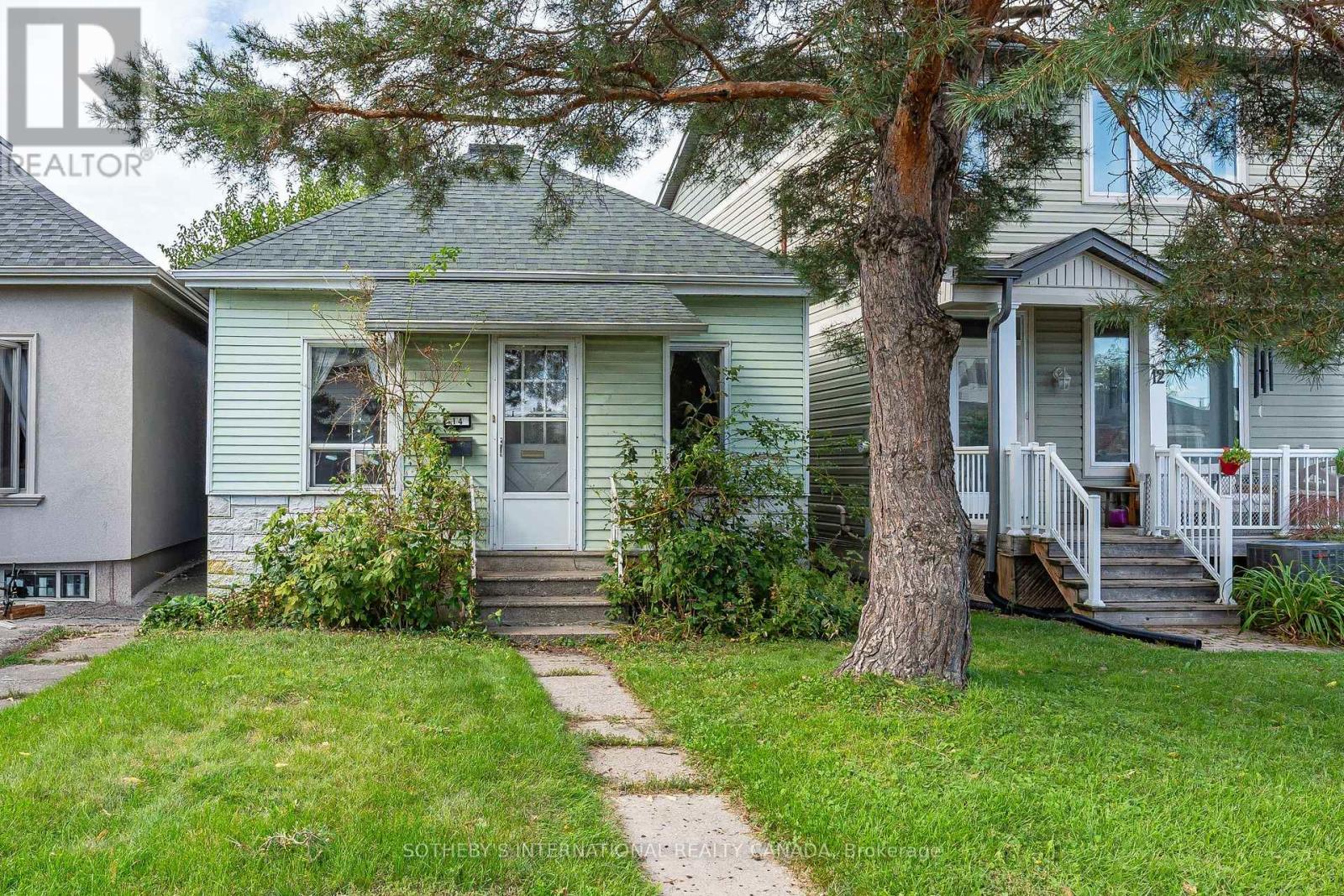 MLS® listing #30305721 for sale located at 14 MARSHALL BOULEVARD