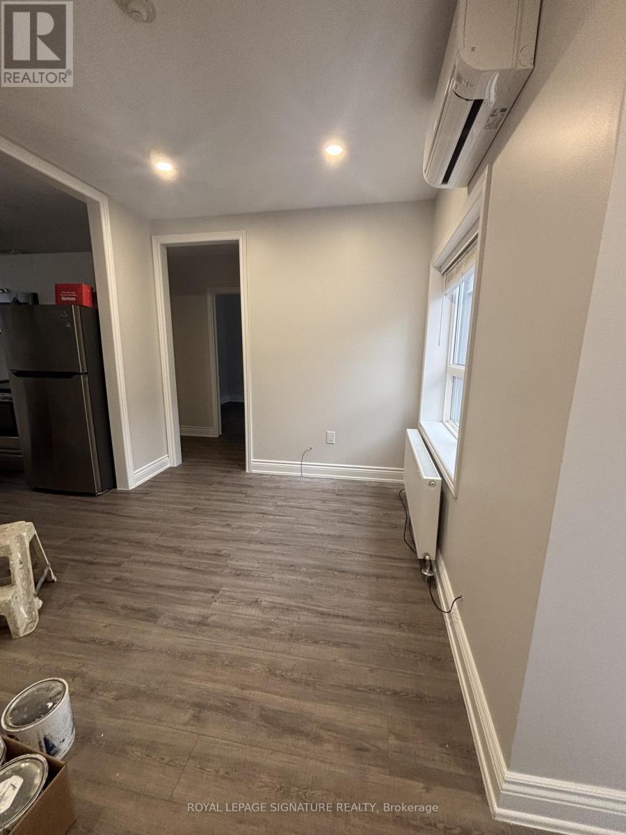 MLS® listing #30306402 for sale located at 2 - 3289 LAKESHORE BOULEVARD W