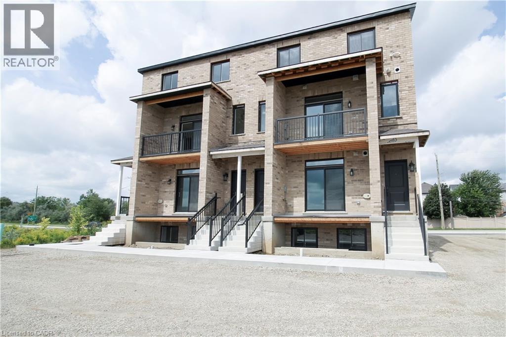 MLS® listing #30308065 for sale located at 1395 BLEAMS Road Unit# 2