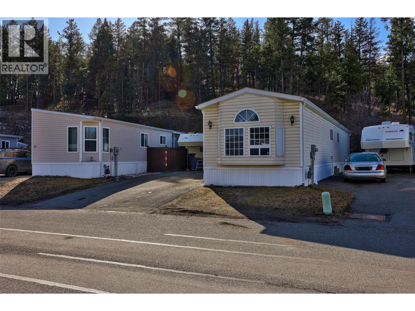 MLS® listing #30308812 for sale located at 1555 Howe Road Unit# 89