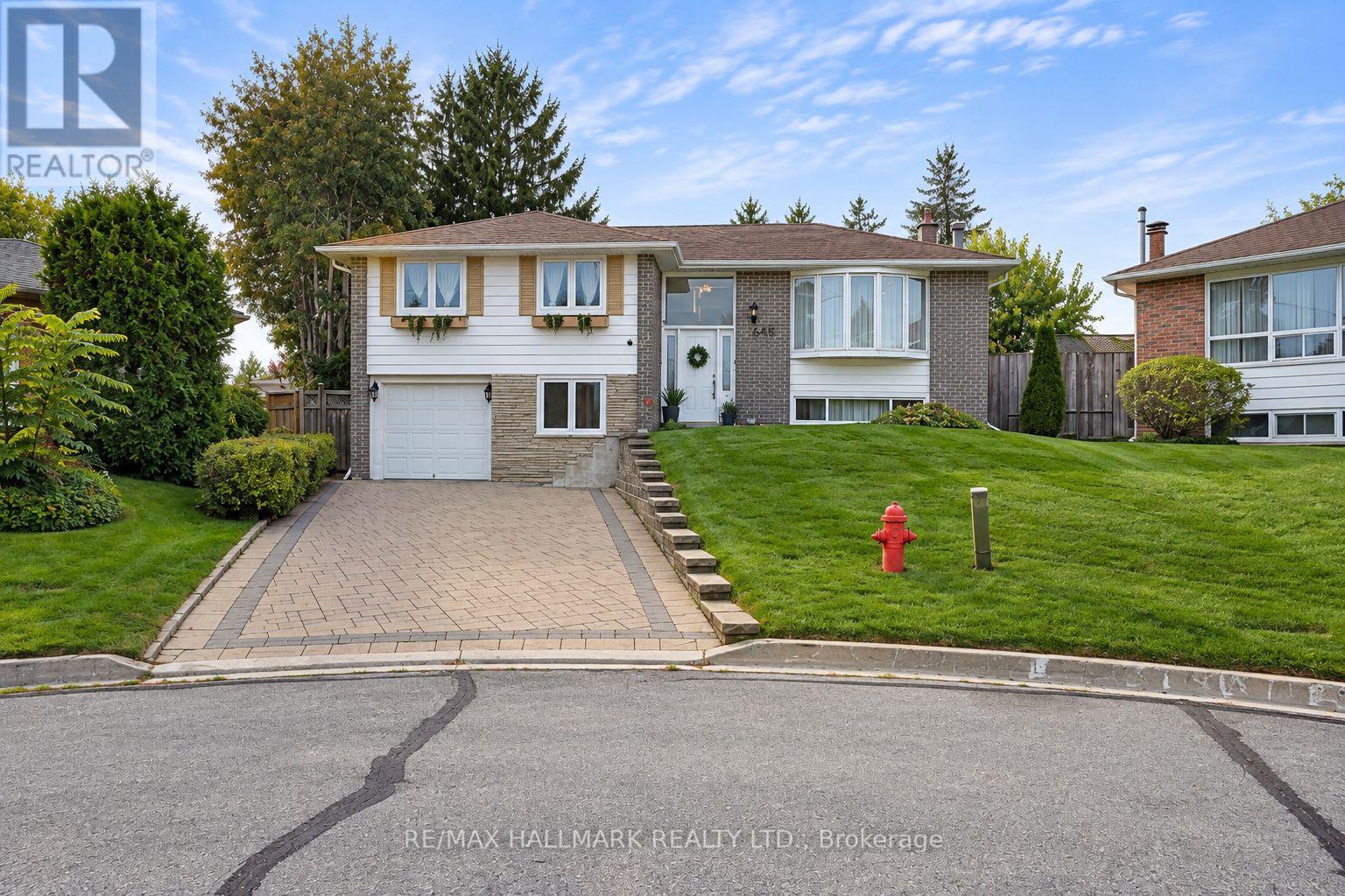 MLS® listing #30309991 for sale located at 648 MOSSBANK COURT
