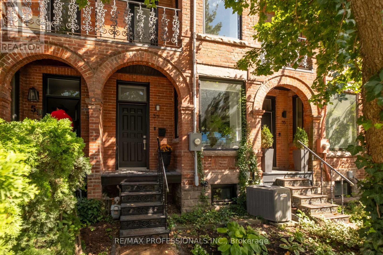 MLS® listing #30310085 for sale located at 57 SHAW STREET