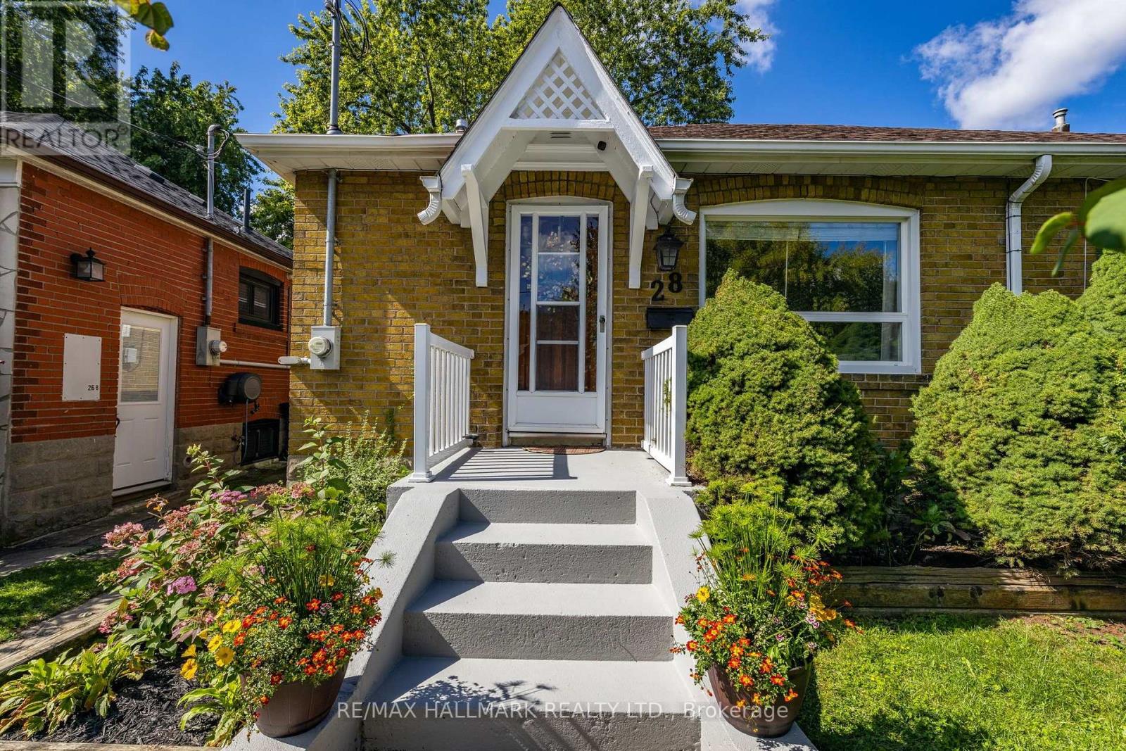 MLS® listing #30310150 for sale located at 28 THORA AVENUE