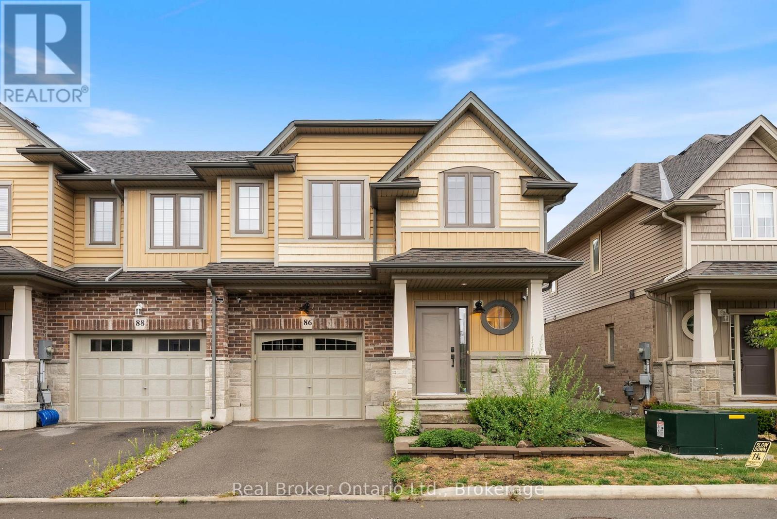 MLS® listing #30310198 for sale located at 86 DUNROBIN LANE