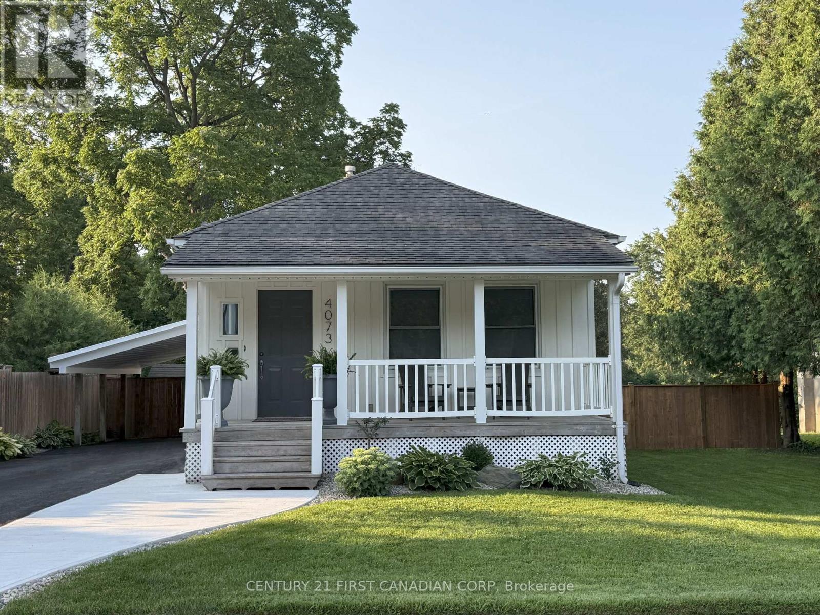 MLS® listing #30311595 for sale located at 4073 CATHERINE STREET