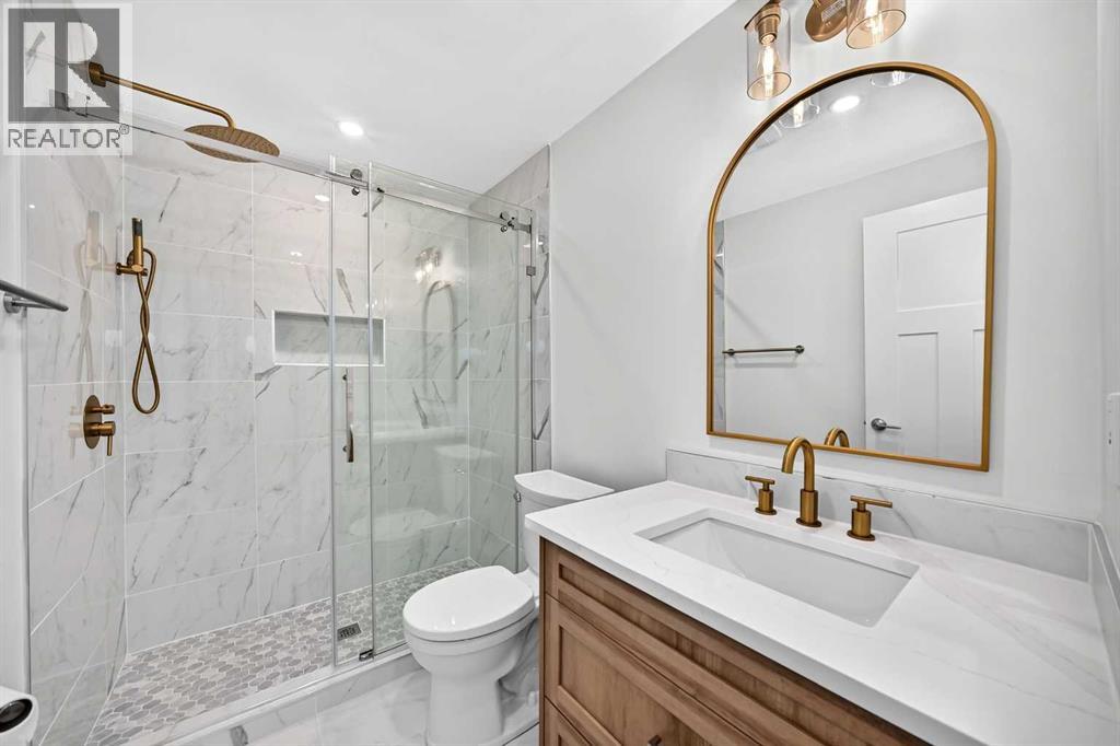 MLS® listing #30311963 for sale located at 905 Livingston Way NE