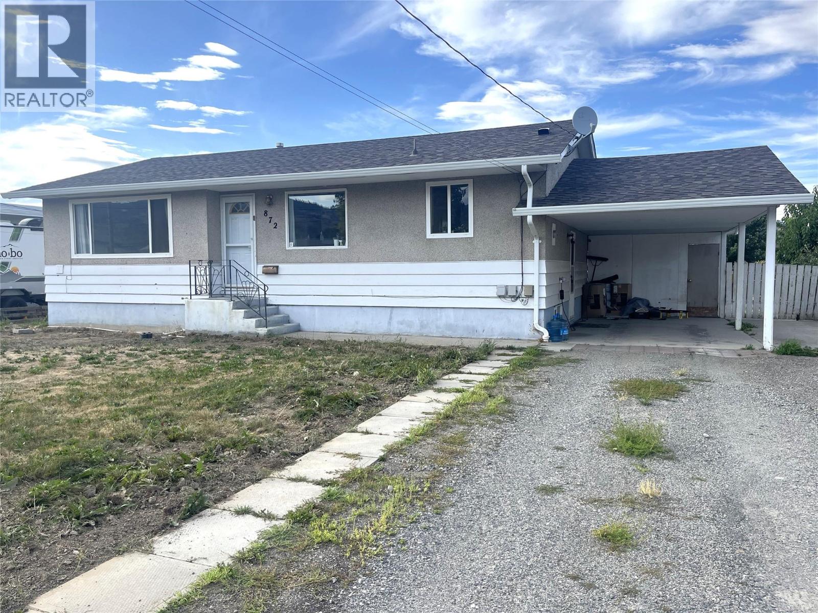 MLS® listing #30311969 for sale located at 872 SELKIRK Avenue