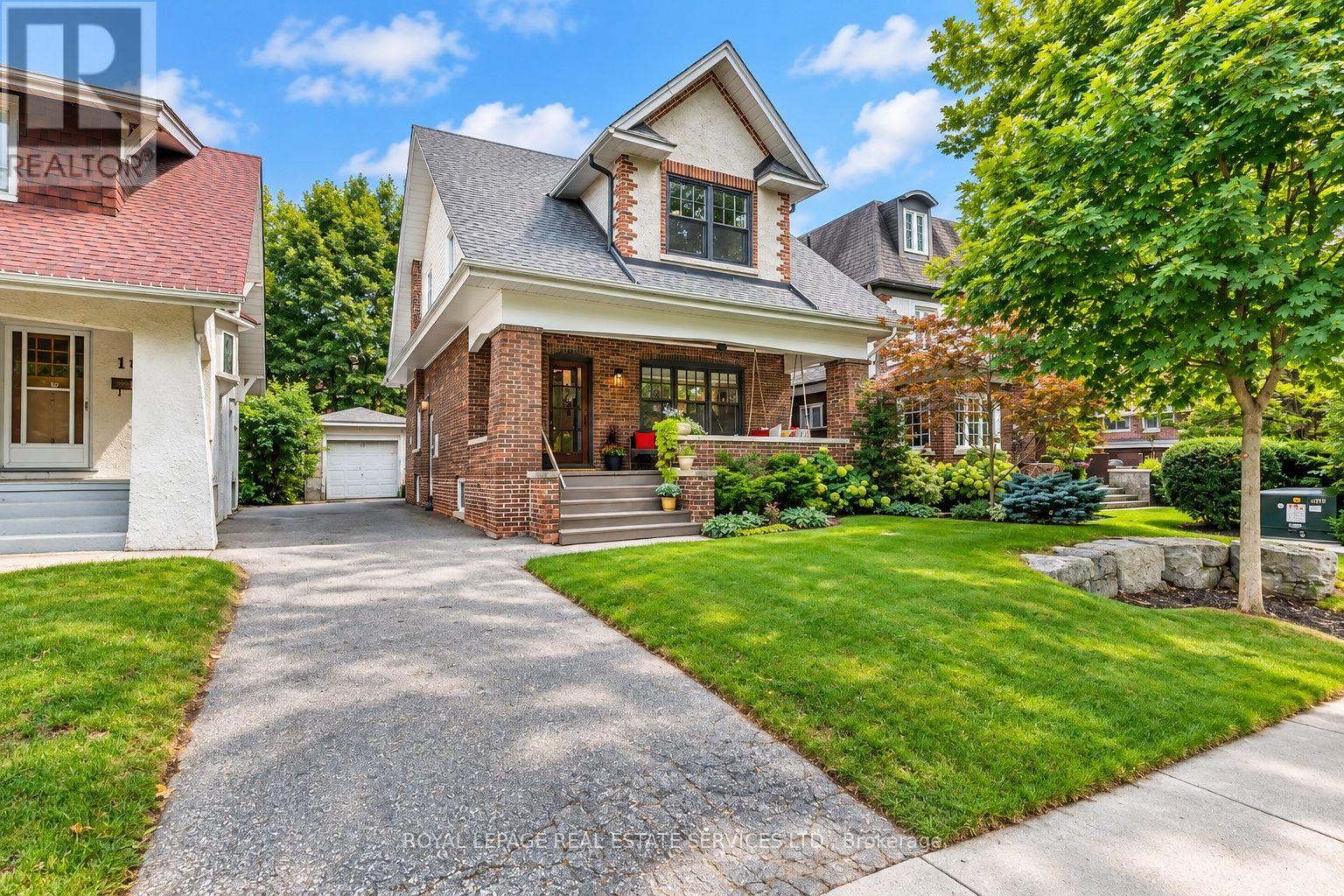 MLS® listing #30315307 for sale located at 21 EASTBOURNE CRESCENT