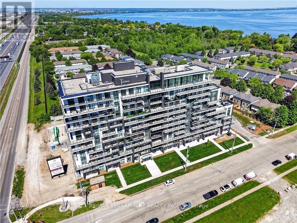 MLS® listing #30316160 for sale located at 427 - 461 GREEN ROAD