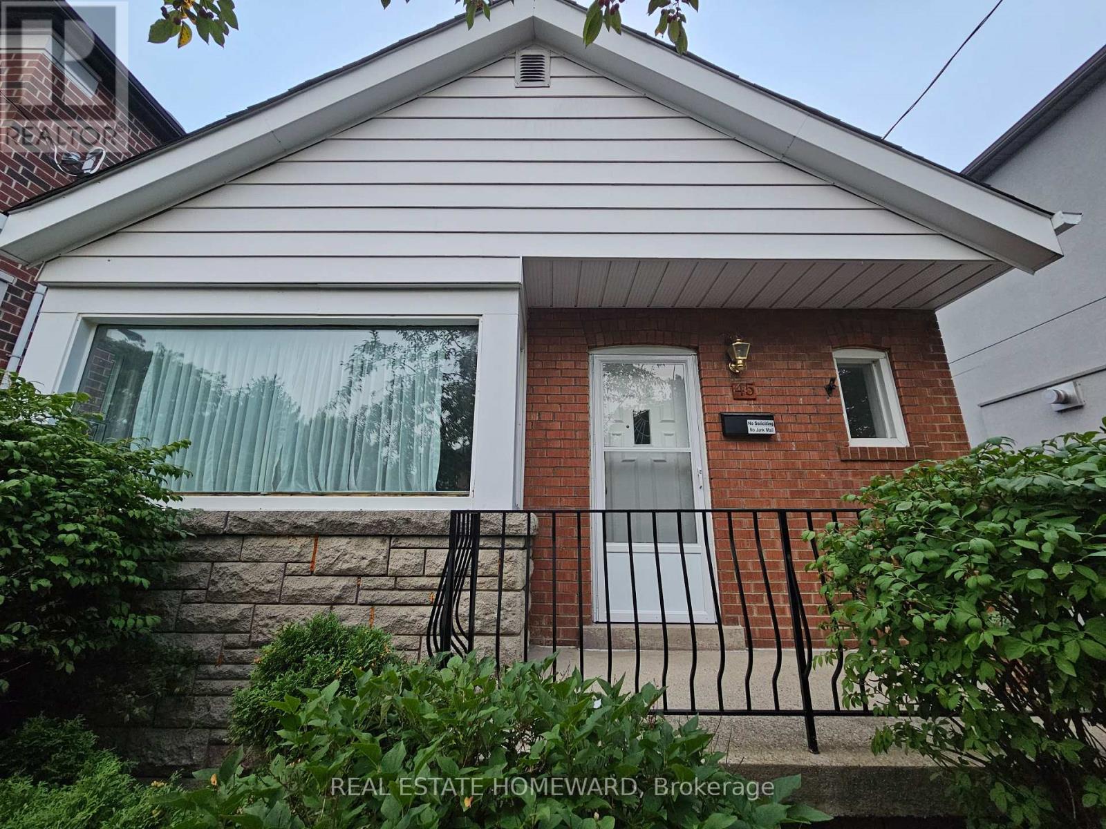 MLS® listing #30316590 for sale located at MAIN - 45 NORLONG BOULEVARD