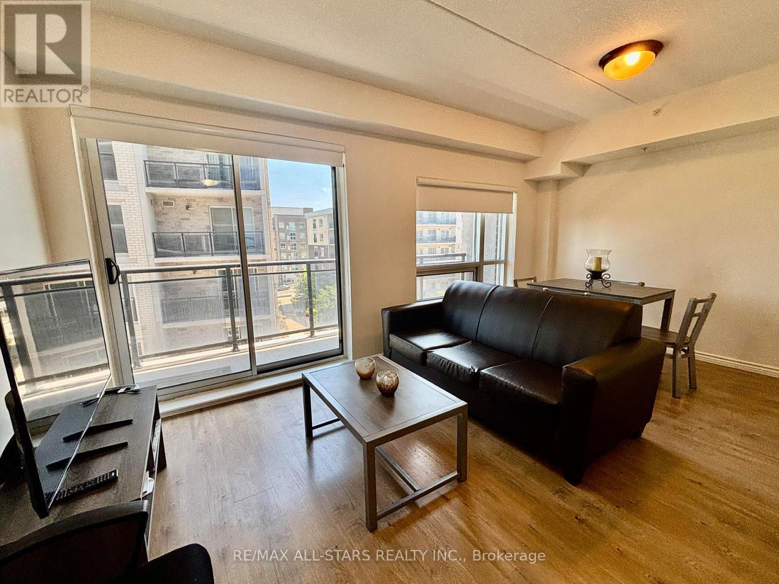 MLS® listing #30316836 for sale located at 307 - 275 LARCH STREET