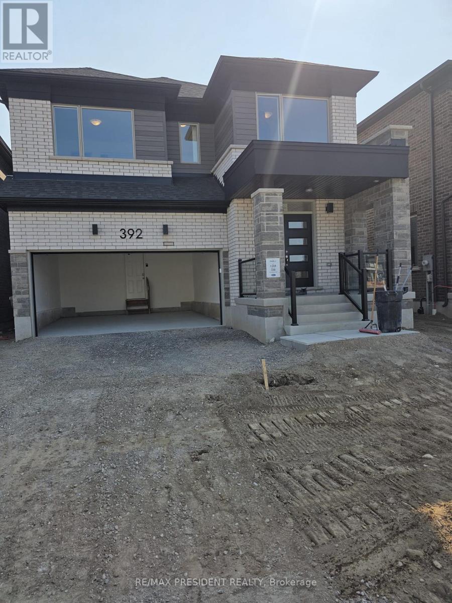 MLS® listing #30316843 for sale located at 392 SANDYMOUNT STREET E