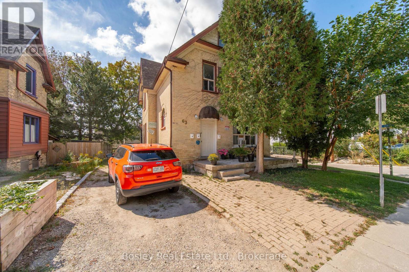 MLS® listing #30318517 for sale located at UNIT 1 - 63 ST GEORGE STREET