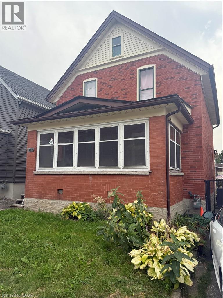 MLS® listing #30319491 for sale located at 429 PARK Street