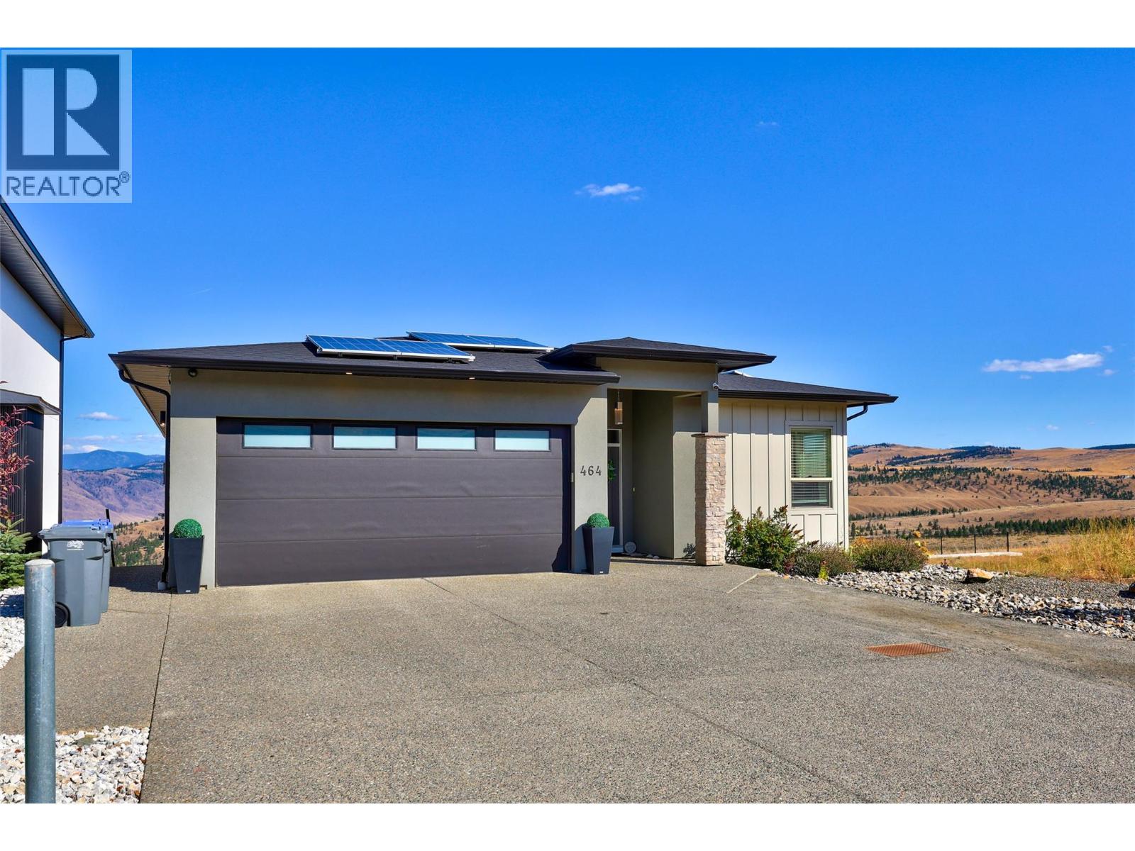 MLS® listing #30319763 for sale located at 464 Edinburgh Boulevard